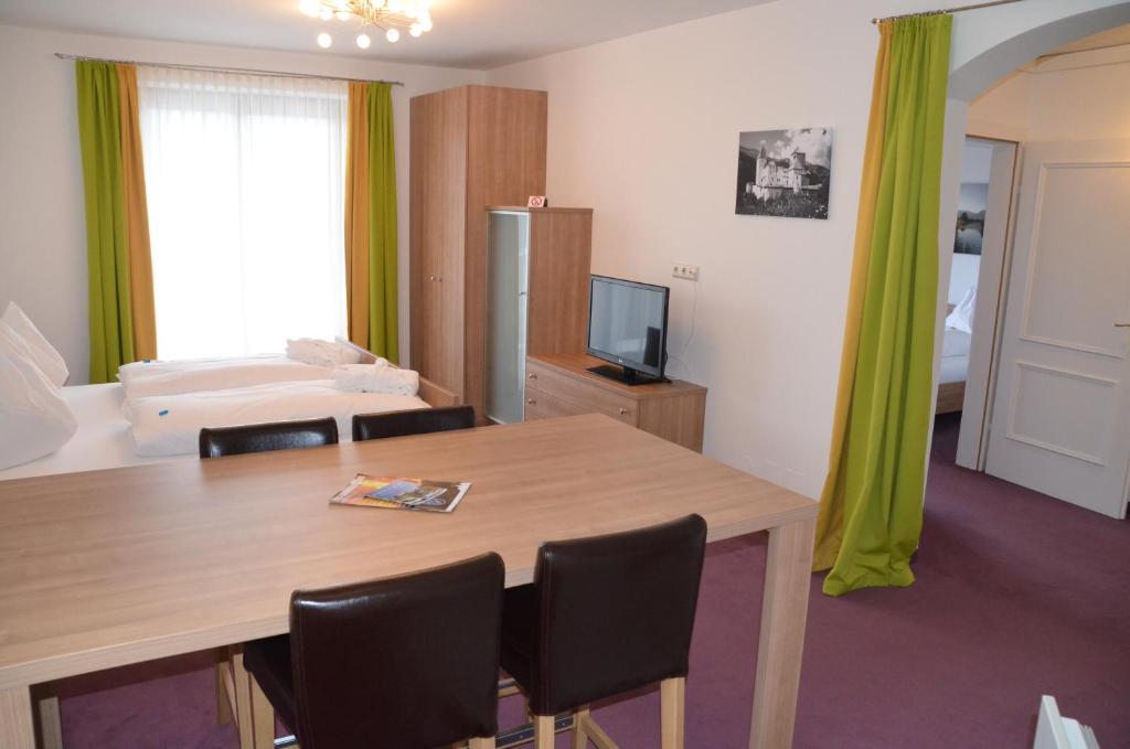Aparthotel Hutter Gmbh Katschberghöhe Δωμάτιο φωτογραφία
